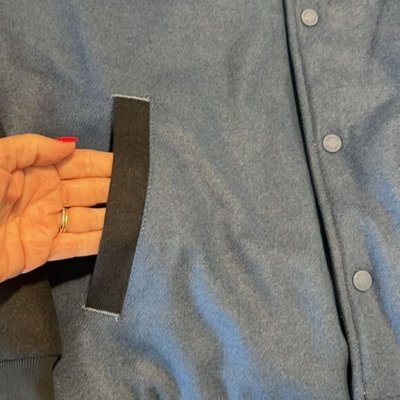 Levi's Blue Snap Front Poly/Wool Blend Varsity Jacket Size Large - Picture 5 of 10